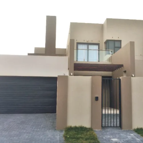 Trinity Road, Parklands North